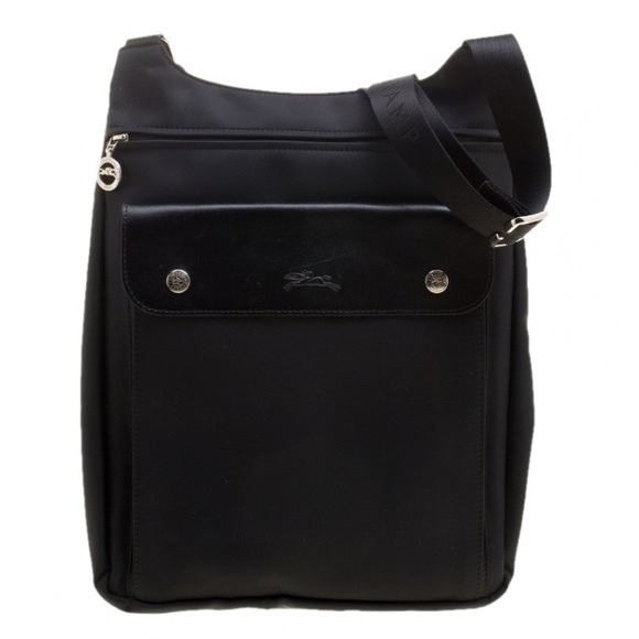 Longchamp Black Nylon Messenger Bag crossbody with front snap pocket black mens